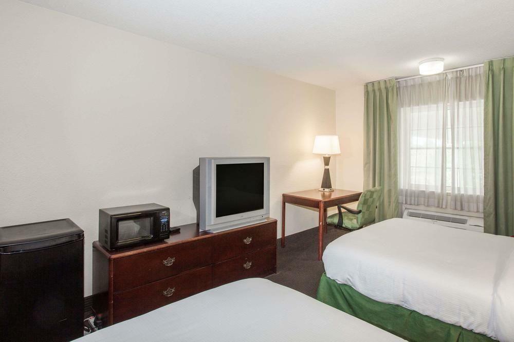 Baymont By Wyndham Jefferson City Eksteriør bilde